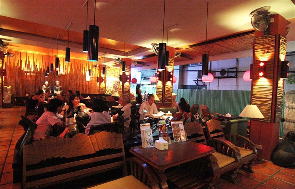 Khaosan Holiday pensión Bangkok Exterior foto